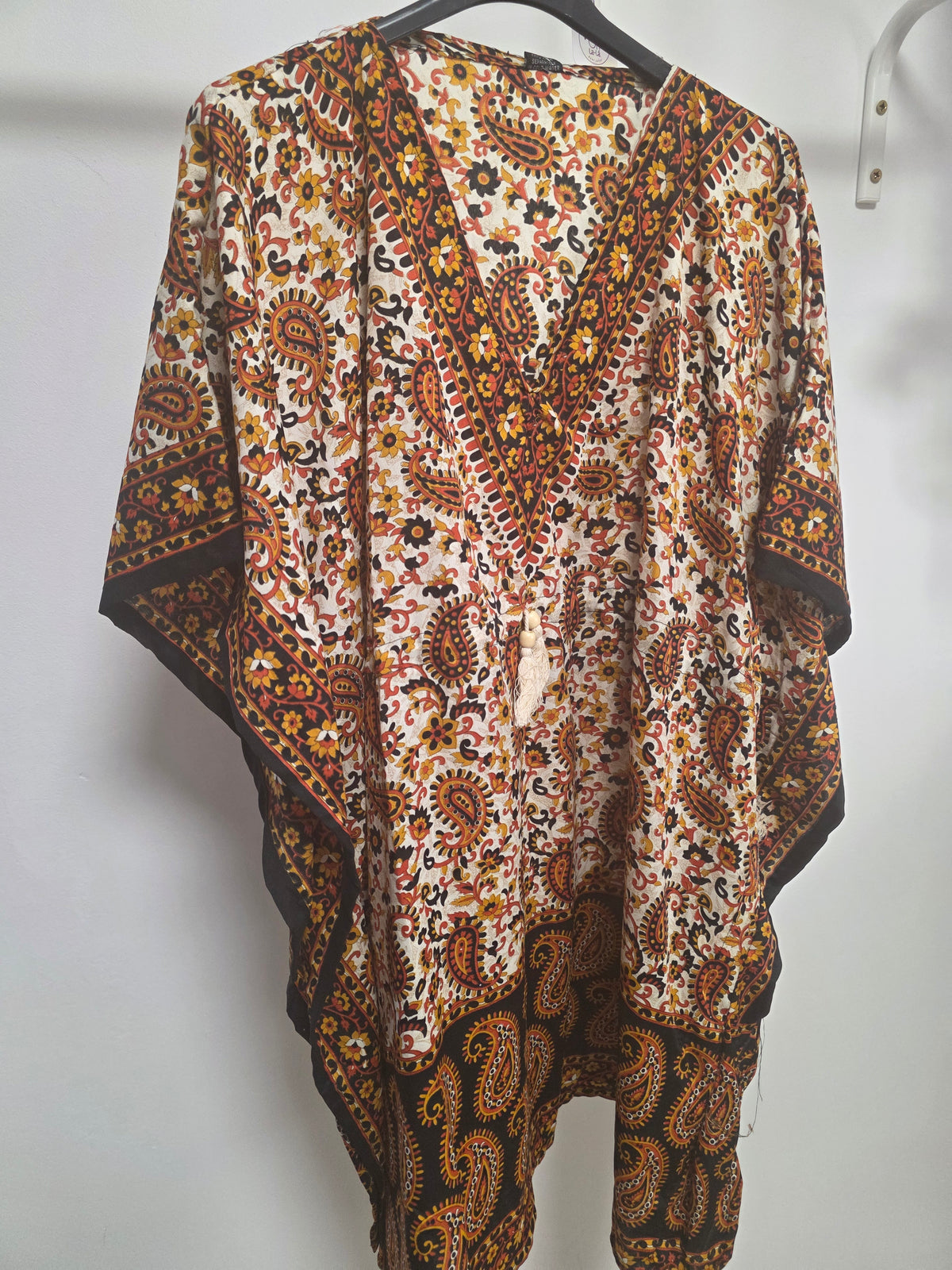 Casaca de Playa Estampada Modelo Kela – Talla Única Oversize